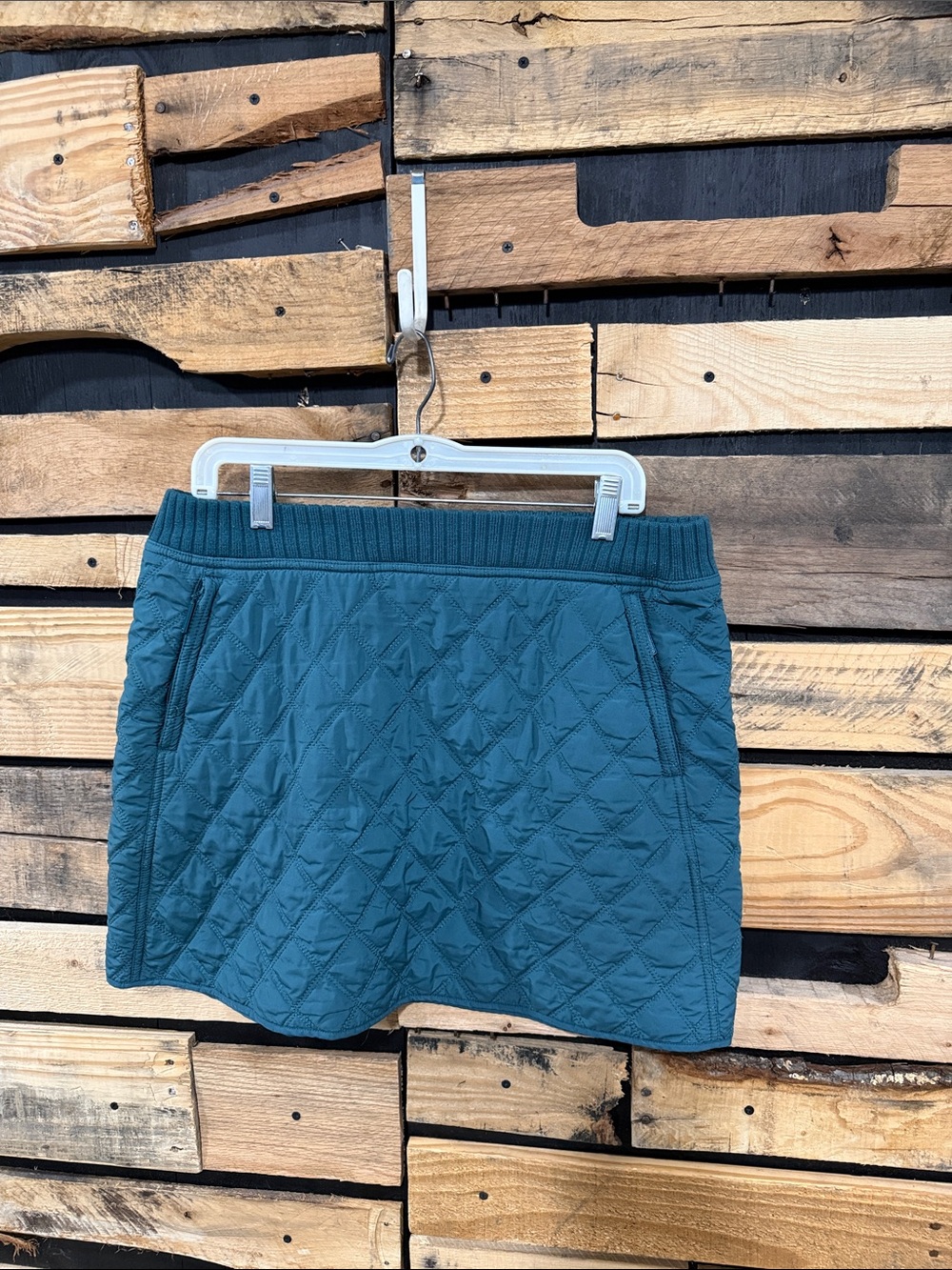 Prana Diva Teal Quilted‎ Sherpa Lined Skirt Women's Medium Snap Back Puffer